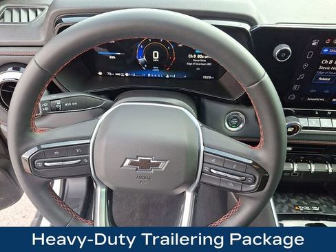 Used 2024 Chevrolet Colorado Z71 w/ Z71 Convenience Package 2 AWD/4WD image 4