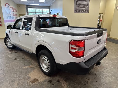 Used 2025 Ford Maverick XL w/ Equipment Group 102A AWD/4WD image 7