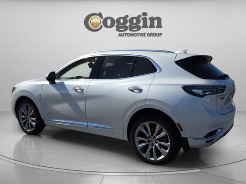 Used 2023 Buick Envision Avenir image 4