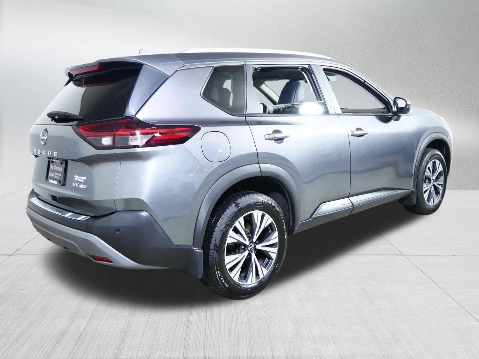 Used 2023 Nissan Rogue SV w/ SV Premium Package AWD/4WD image 7