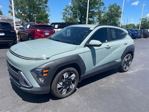 Used 2024 Hyundai Kona SEL FWD image 5