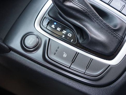 Used 2018 Hyundai Kona SEL AWD/4WD image 19