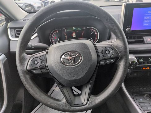 Certified 2025 Toyota RAV4 XLE AWD/4WD image 14