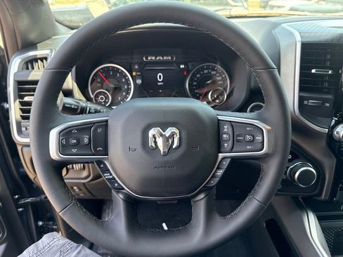 New 2026 RAM 1500 4x4 Crew Cab image 10