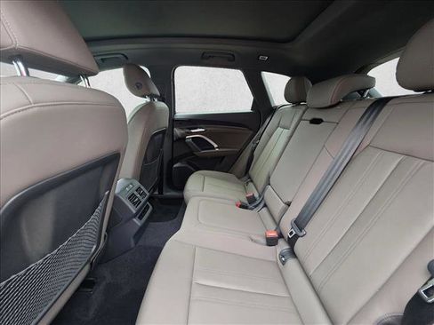 New 2025 Audi Q5 Premium image 15