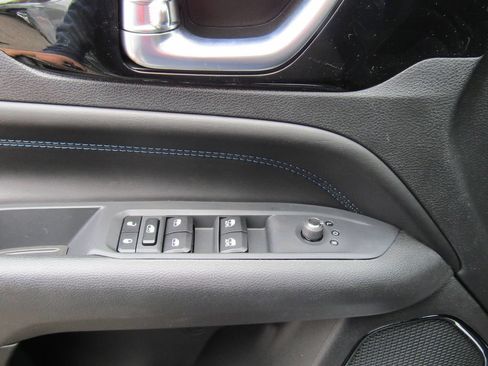 New 2026 Jeep Compass Limited AWD/4WD image 33