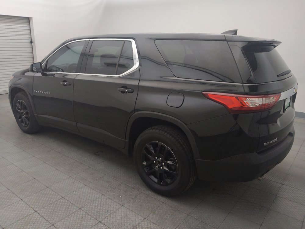 Used 2020 Chevrolet Traverse LS FWD image 3