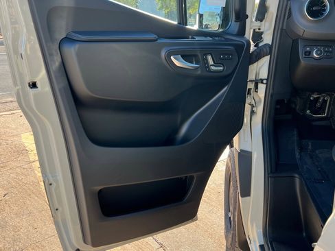 New 2026 Mercedes-Benz Sprinter 2500 image 14