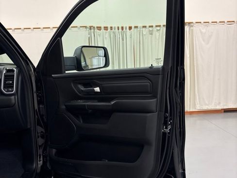 New 2026 RAM 1500 Express AWD/4WD image 26
