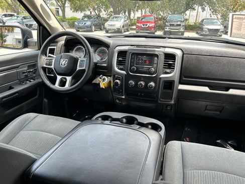 Used 2024 RAM 1500 Classic SLT AWD/4WD image 41