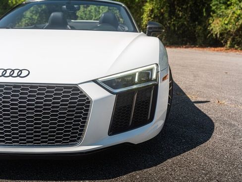 Used 2017 Audi R8 V10 AWD/4WD image 99