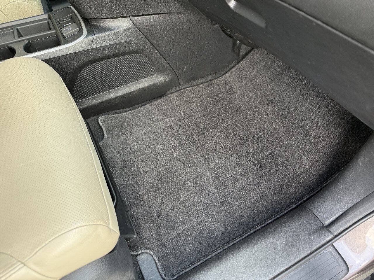 Used 2015 Honda CR-V EX-L image 10