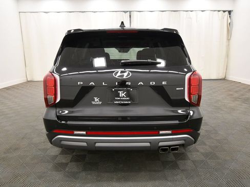 Used 2023 Hyundai Palisade Limited AWD/4WD image 6
