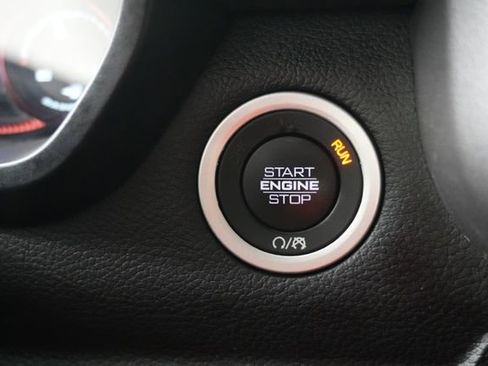Used 2019 RAM 1500 Rebel AWD/4WD image 17