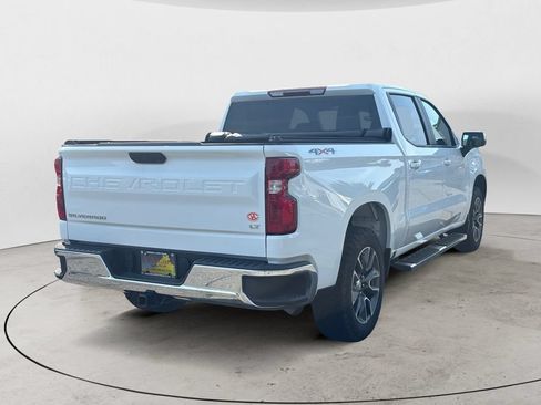 Used 2024 Chevrolet Silverado 1500 LT AWD/4WD image 3