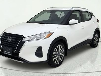 Used 2024 Nissan Kicks SV
