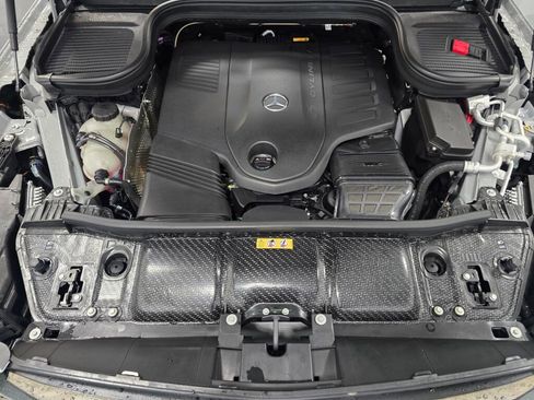 New 2026 Mercedes-Benz GLS 450 4MATIC image 10