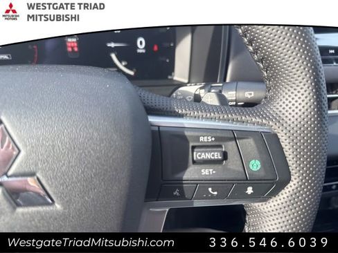 New 2026 Mitsubishi Outlander SEL FWD image 17