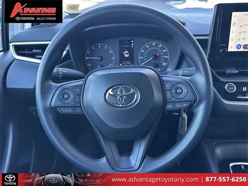 Certified 2025 Toyota Corolla LE image 18