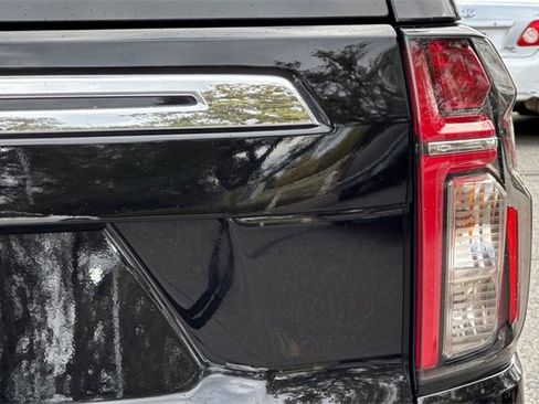 Used 2022 Chevrolet Tahoe LT w/ Luxury Package image 52