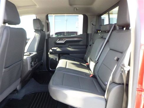 Used 2024 Chevrolet Silverado 1500 RST w/ Convenience Package II image 7