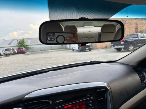 Used 2013 Kia Optima LX image 16