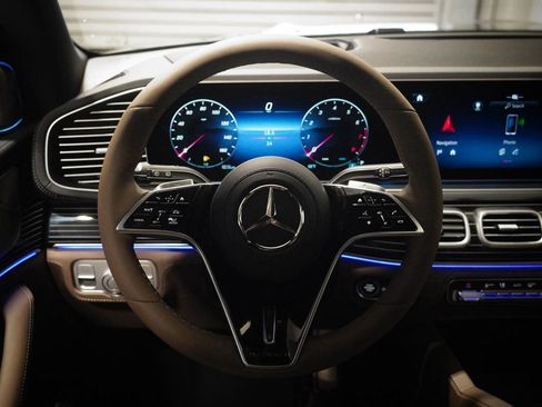 New 2026 Mercedes-Benz Maybach GLS 600 Maybach GLS 600 image 18