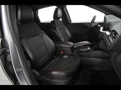 Certified 2023 Ford Escape ST-Line w/ Tech Pack #1 AWD/4WD image 17