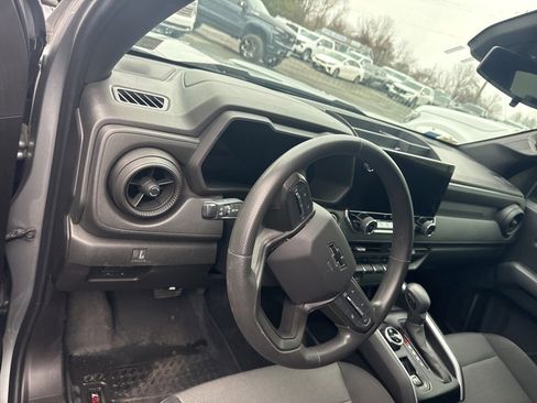 Used 2023 Chevrolet Colorado Trail Boss w/ Technology Package image 19