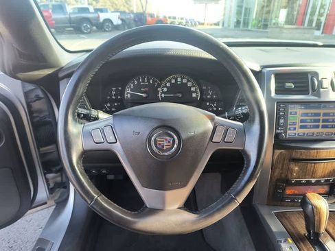 Used 2006 Cadillac XLR V image 14