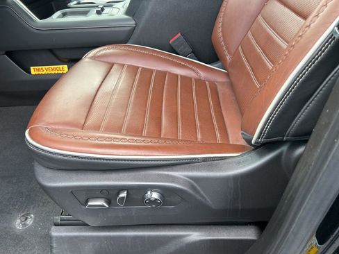 Used 2024 GMC Sierra 2500 Denali Ultimate w/ LPO, GMC Protection Package image 17