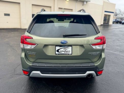 Used 2019 Subaru Forester Touring image 7