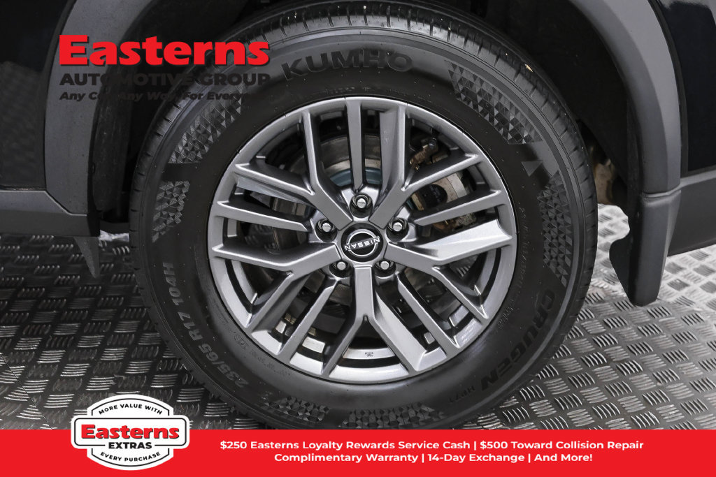 Used 2023 Nissan Rogue S AWD/4WD image 35