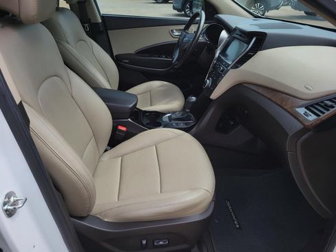 Used 2018 Hyundai Santa Fe Sport FWD image 12
