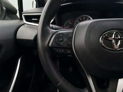 Used 2022 Toyota Corolla SE image 29