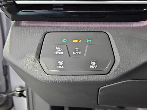 New 2026 Volkswagen ID.4 Pro S image 21