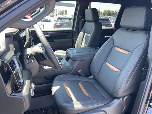 New 2026 GMC Sierra 2500 AT4 w/ AT4 Premium Plus Package AWD/4WD image 11