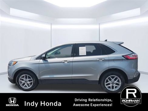 Used 2024 Ford Edge SEL w/ Convenience Package AWD/4WD image 6