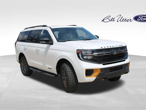 New 2026 Ford Expedition Tremor AWD/4WD image 2