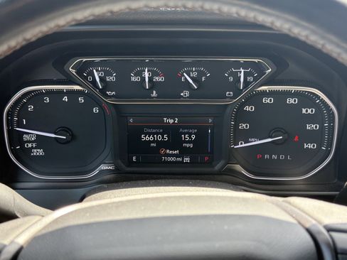 Used 2021 GMC Sierra 1500 AT4 w/ AT4 Preferred Package AWD/4WD image 21