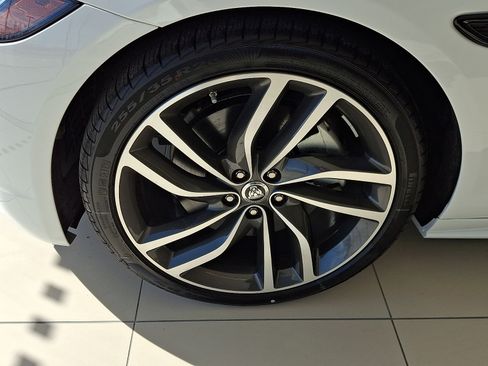 New 2024 Jaguar XF R-Dynamic SE AWD/4WD image 7
