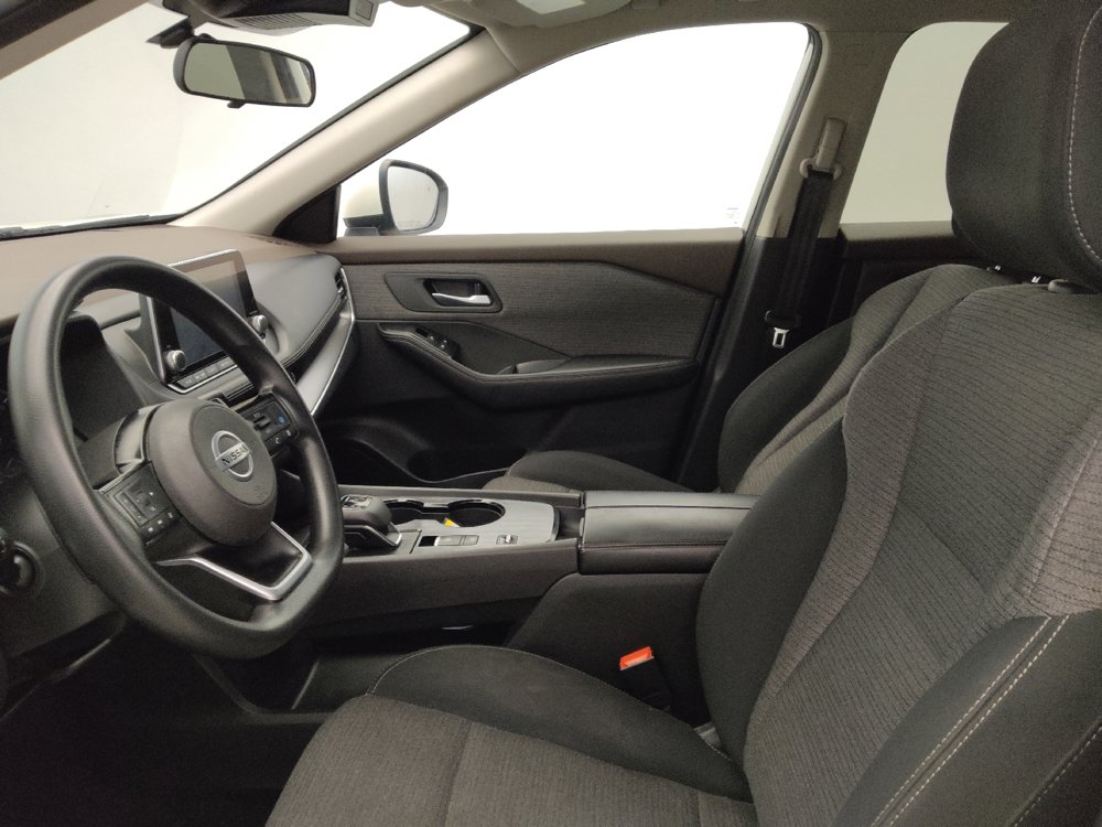 Used 2021 Nissan Rogue SV FWD image 17