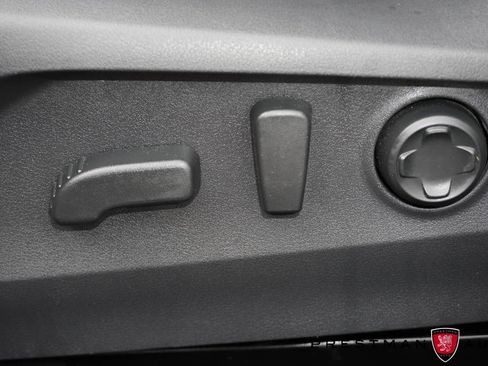 Used 2023 Subaru Outback Limited XT AWD/4WD image 27