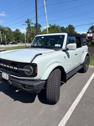 Certified 2022 Ford Bronco Outer Banks AWD/4WD image 1