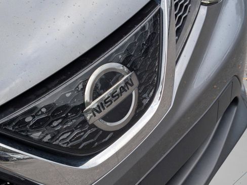 Used 2018 Nissan Rogue Sport S w/ S Appearance Package image 12