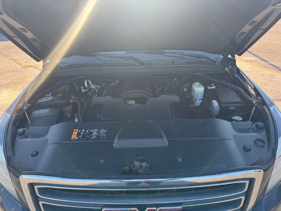 Used 2019 GMC Yukon SLE w/ SLE Value Package AWD/4WD image 25