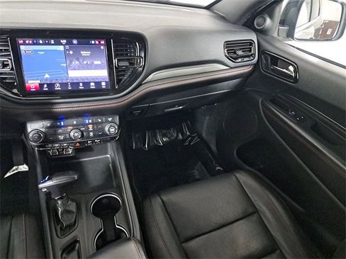 Used 2023 Dodge Durango GT image 18