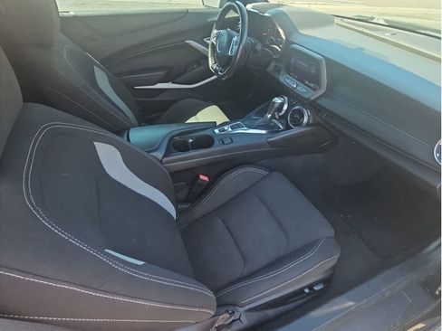 Used 2019 Chevrolet Camaro SS image 19