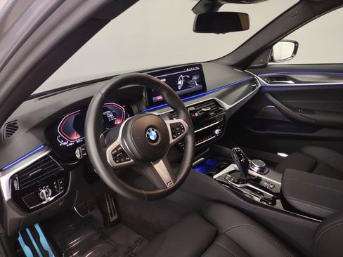 Certified 2023 BMW 540i w/ M Sport Package image 2