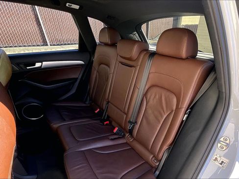 Used 2017 Audi Q5 2.0T Premium Plus w/ Technology Package image 25